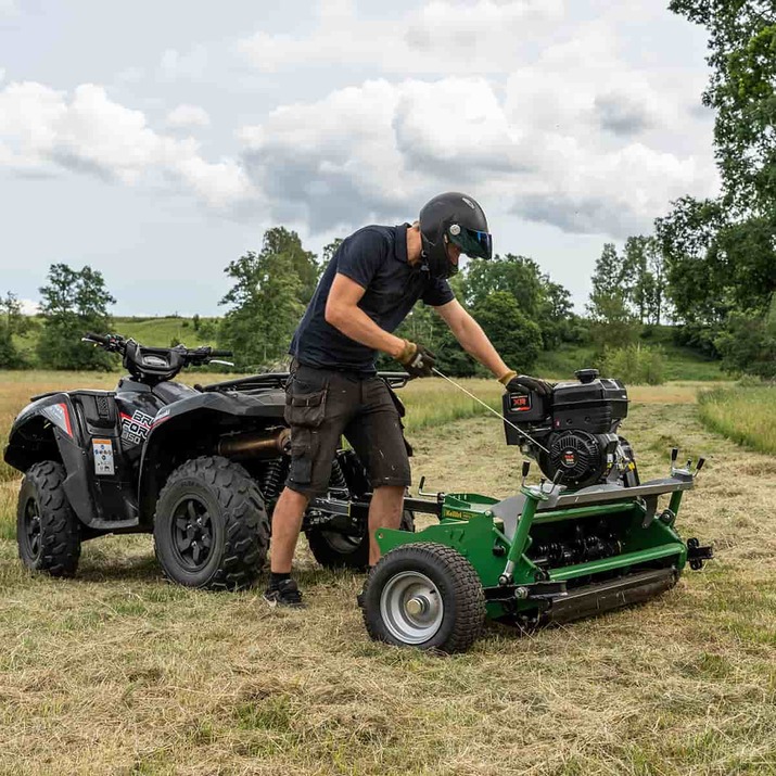 Kosiarka ATV 150 z klapą Briggs and stratton 13,5 KM 