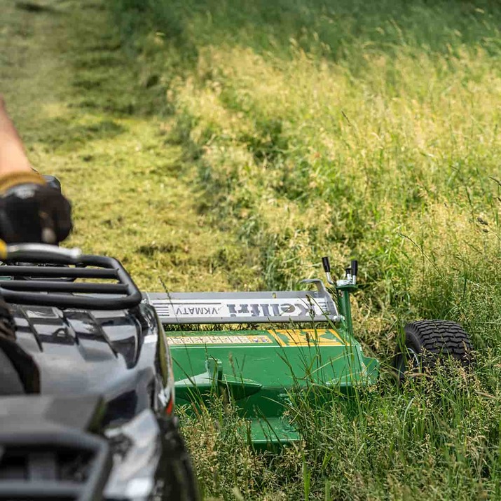 Kosiarka ATV 150 z klapą Briggs and stratton 13,5 KM 